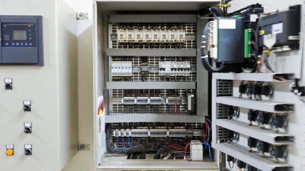 Types of innovative industrial switchboards in Tabriz